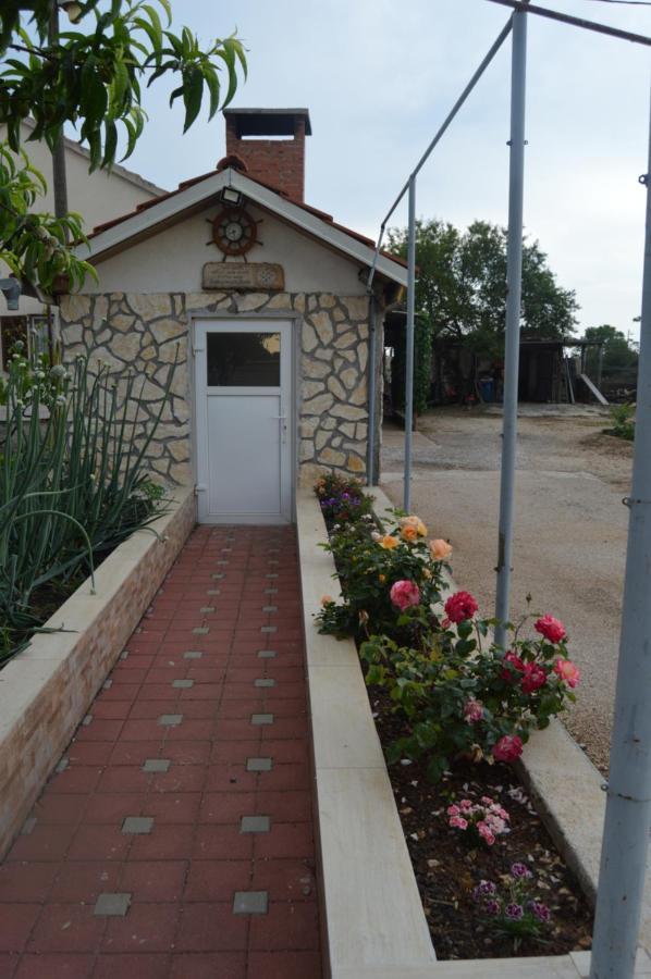 Apartman Didi Biograd Na Moru Exterior foto
